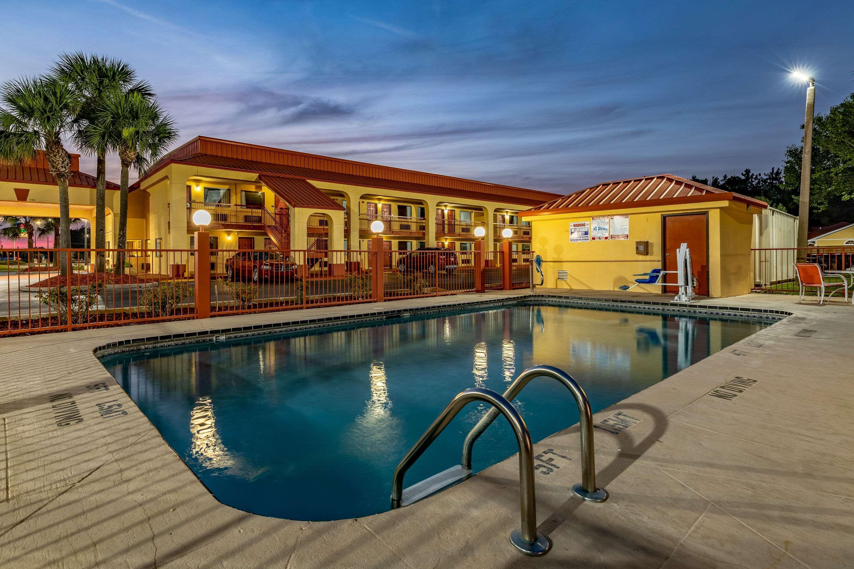 Econo Lodge Kingsland Exteriér fotografie